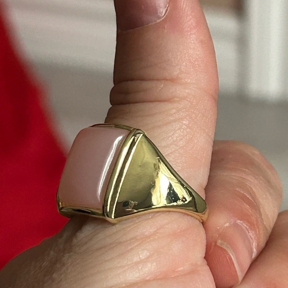 5/$25 Gold and Pink Stone Ring size 9 1/4🌸 - Picture 3 of 6